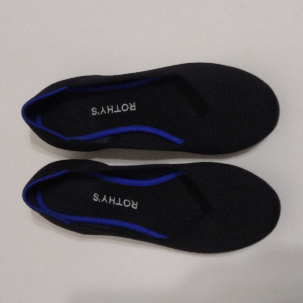 Rothy’s Women’s Black Round Toe Ballet Flats US 7 Sustainable Slip-On Shoes